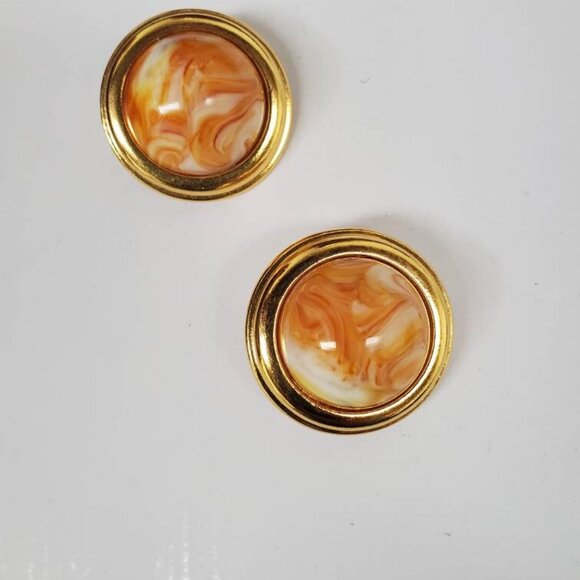 Vintage Signed Joan Rivers Dome Marble Motif Statement Clip-on Earrings - Picture 2 of 8